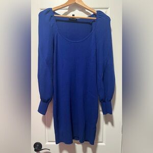 Puff sleeve body contour sweater dress